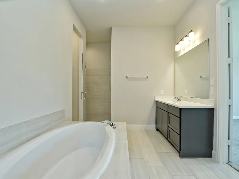 612 JEFFERSON DRIVE Kyle, TX 78640