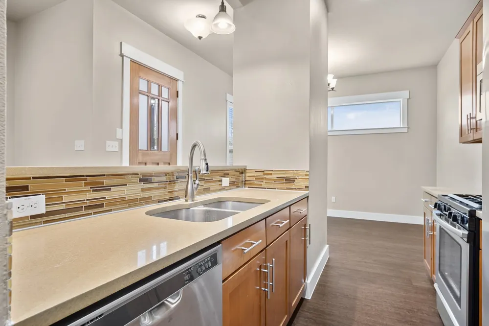 1704 Cedar Bend Drive #5B Austin, TX 78758