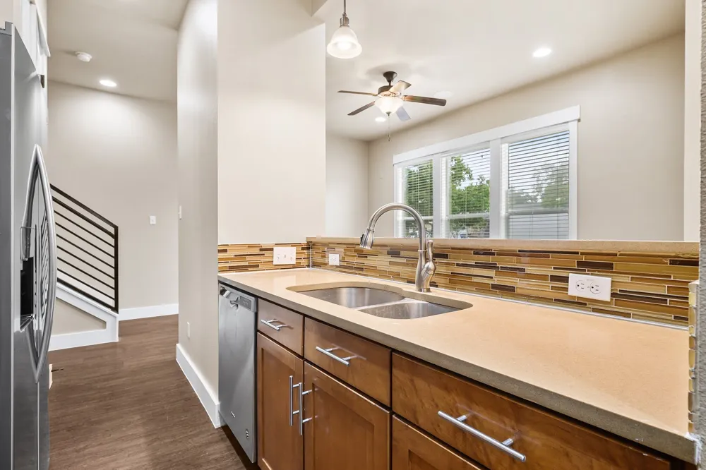 1704 Cedar Bend Drive #5B Austin, TX 78758