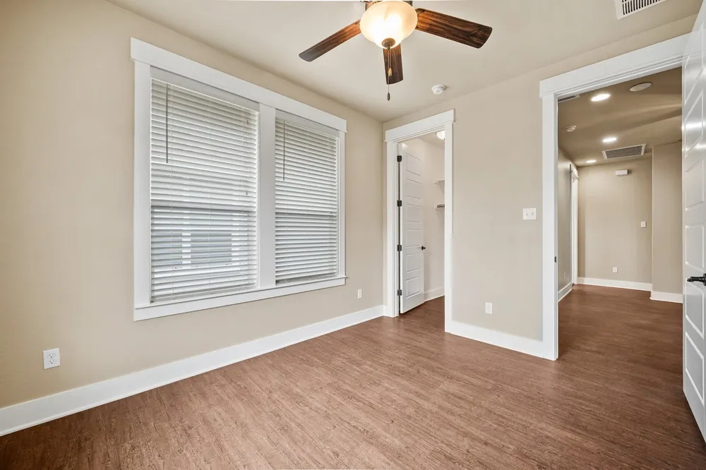1704 Cedar Bend Drive #5B Austin, TX 78758