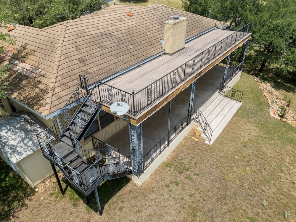 634 Broken Hills Horseshoe Bay, TX 78657