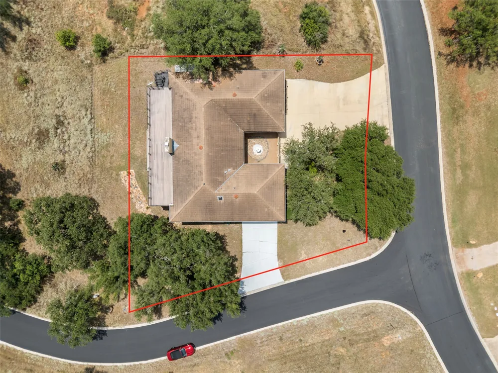 634 Broken Hills Horseshoe Bay, TX 78657