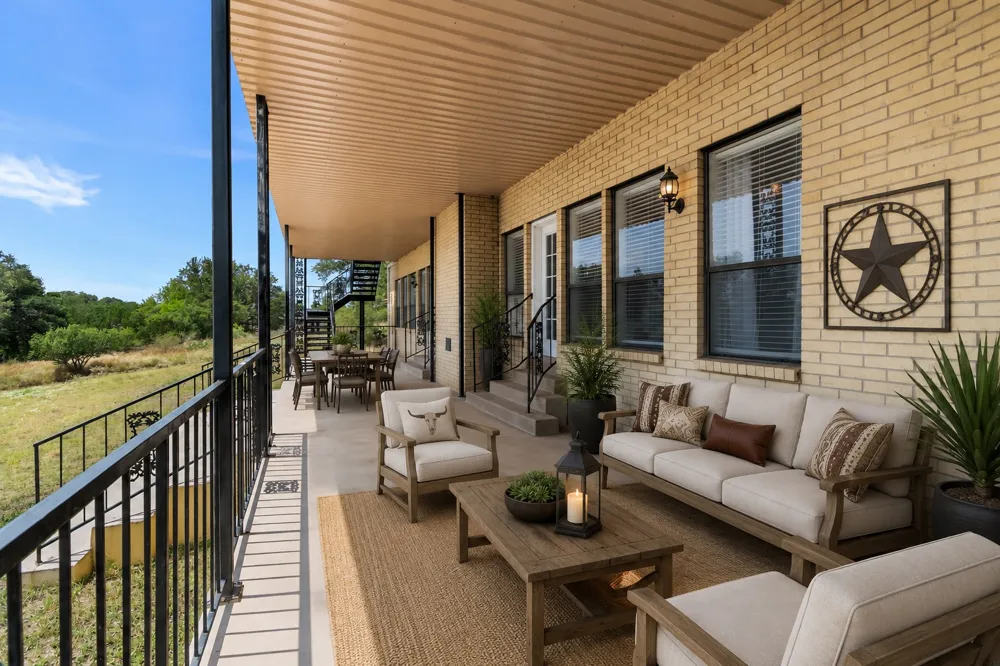 634 Broken Hills Horseshoe Bay, TX 78657