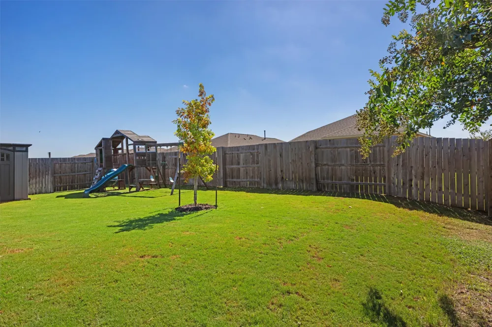 13701 Sugar Bush Path Manor, TX 78653