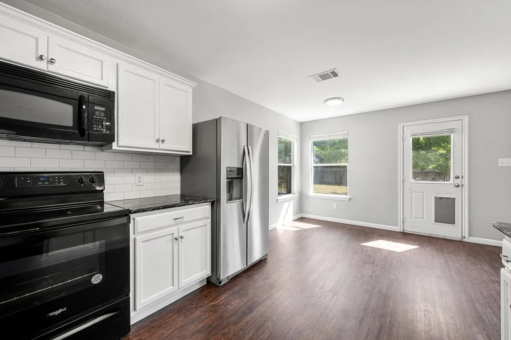 2100 Boyer Drive Taylor, TX 76574