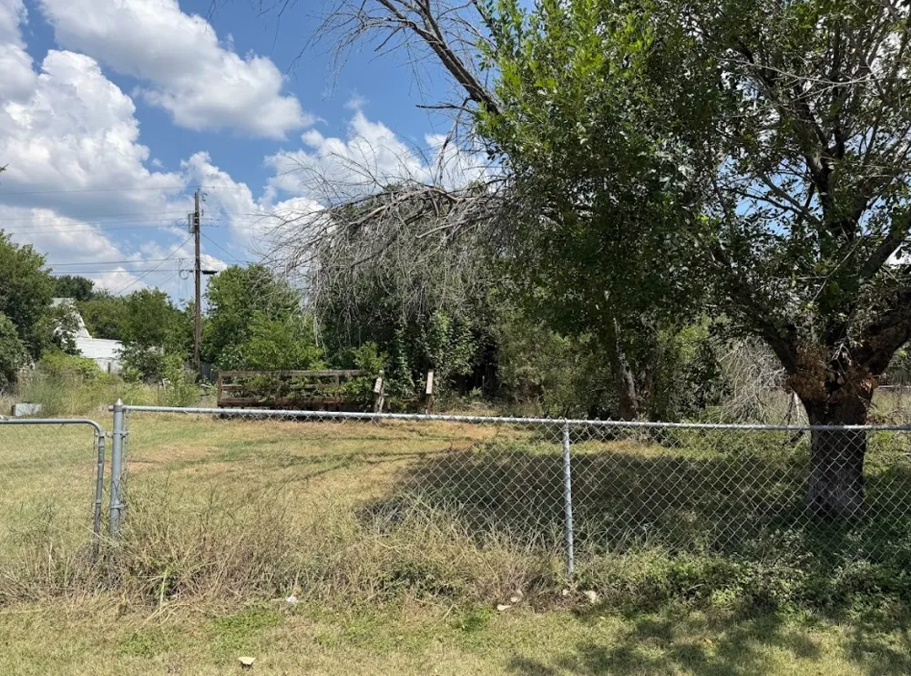 222 W Dogwood Street Nolanville, TX 76559