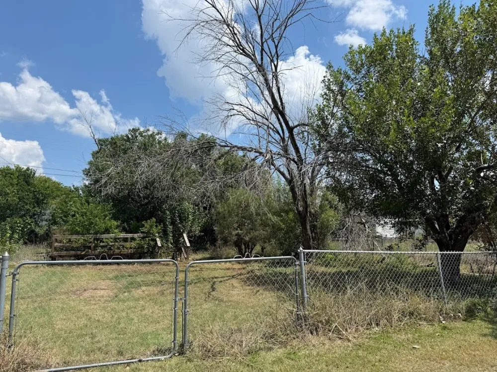222 W Dogwood Street Nolanville, TX 76559