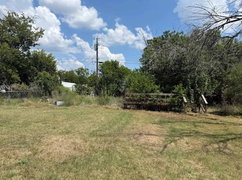 222 W Dogwood Street Nolanville, TX 76559