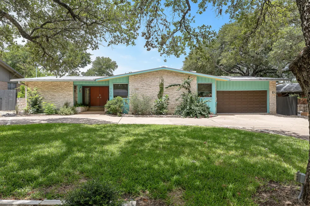 706 Barton Boulevard Austin, TX 78704