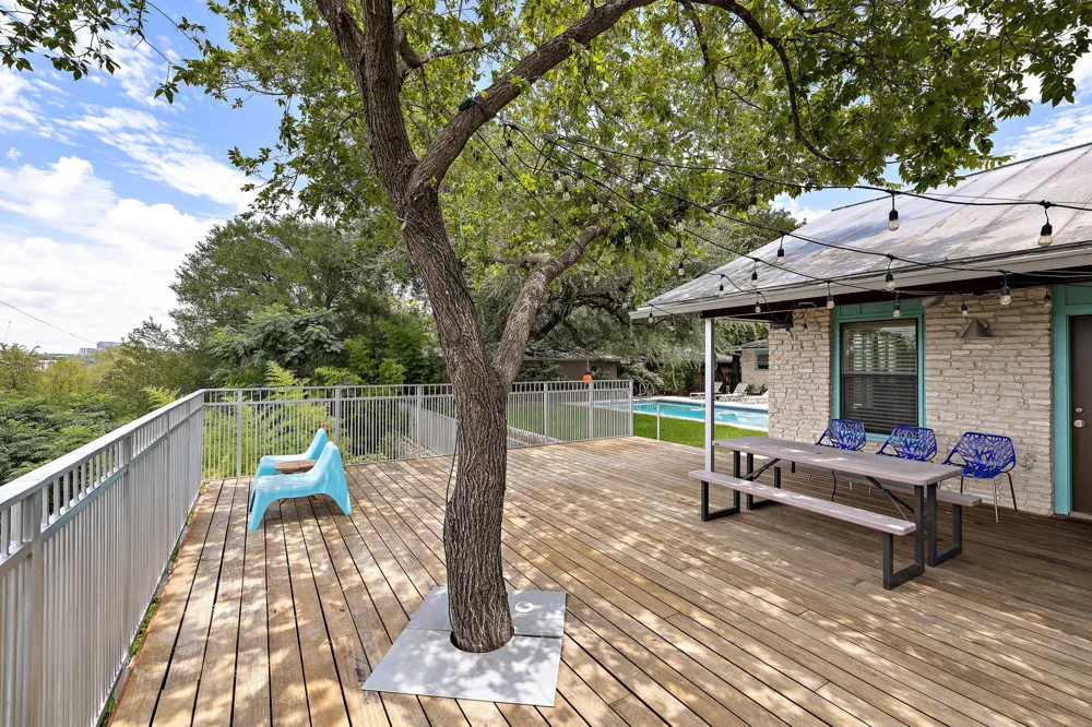 706 Barton Boulevard Austin, TX 78704