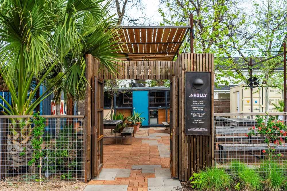 2404 Santa Rita Street Austin, TX 78702