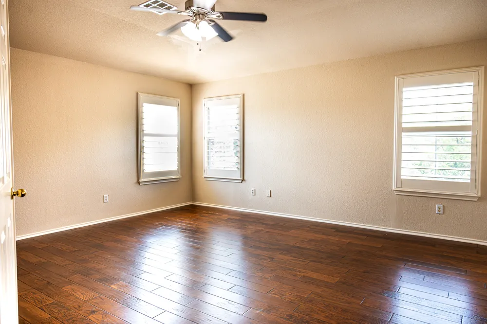 2901 FLEET DRIVE Austin, TX 78748