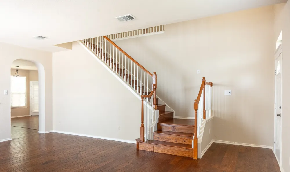 2901 FLEET DRIVE Austin, TX 78748
