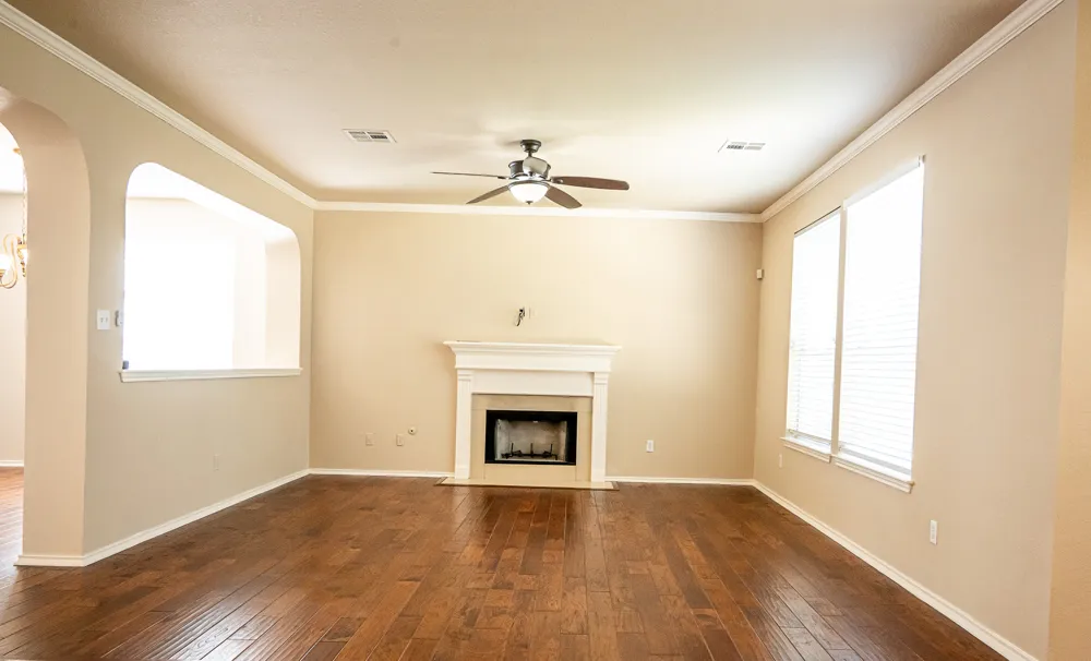 2901 FLEET DRIVE Austin, TX 78748