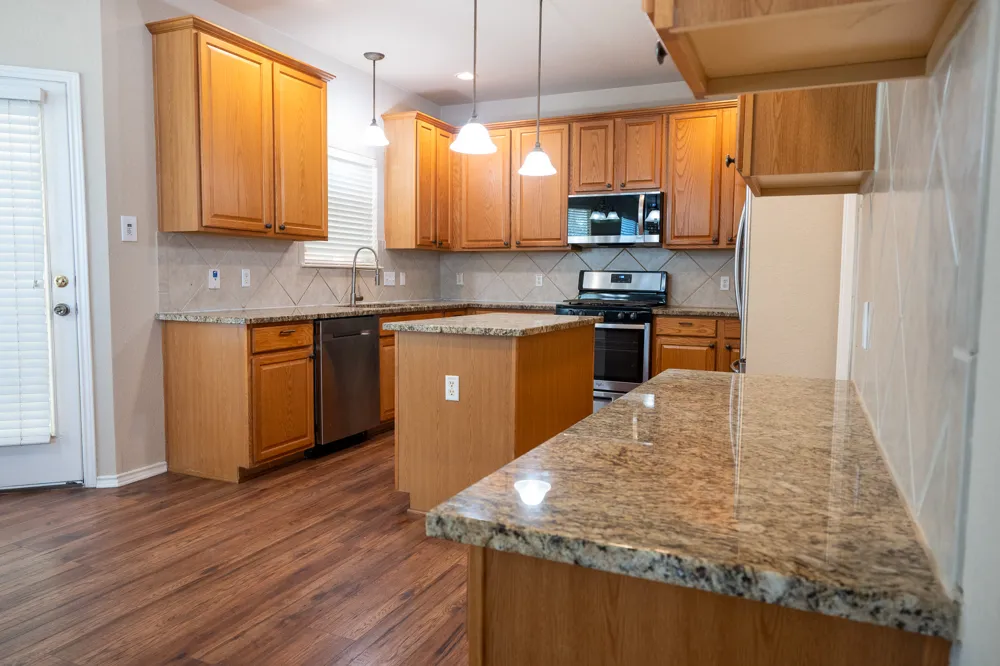 2901 FLEET DRIVE Austin, TX 78748