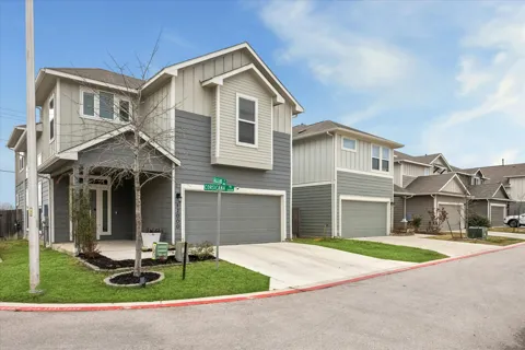12000 Corsicana Trail