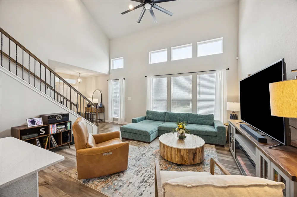 12000 Corsicana Trail Manor, TX 78653