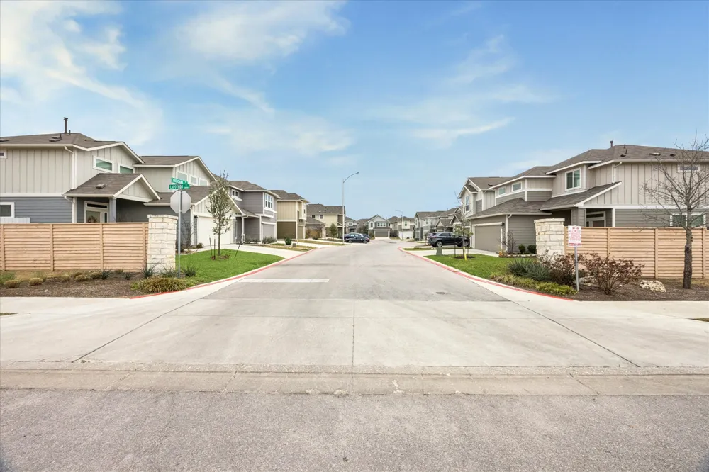 12000 Corsicana Trail Manor, TX 78653