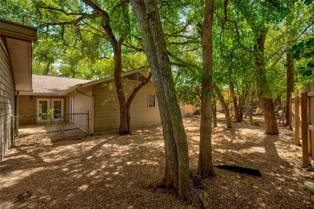 8506 Mesa Drive #A Austin, TX 78759