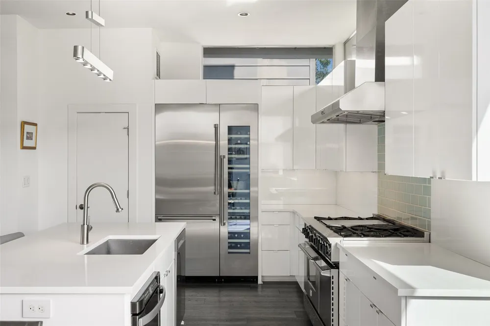 2105 Goodrich Avenue #7 Austin, TX 78704
