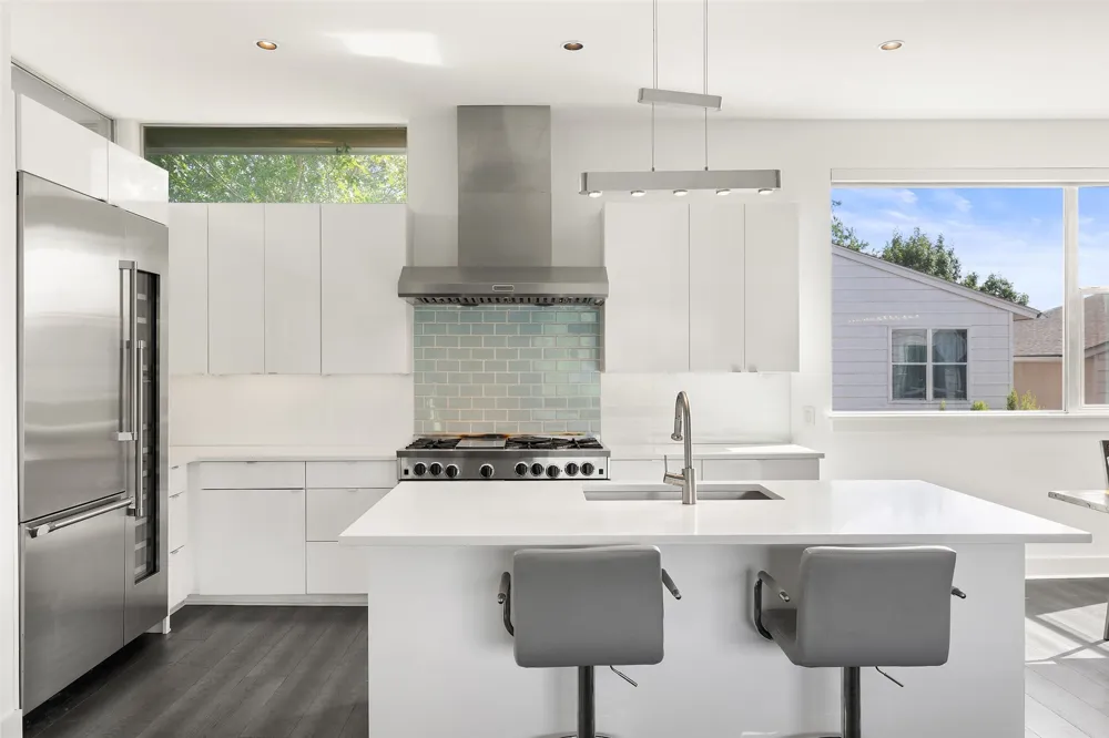 2105 Goodrich Avenue #7 Austin, TX 78704