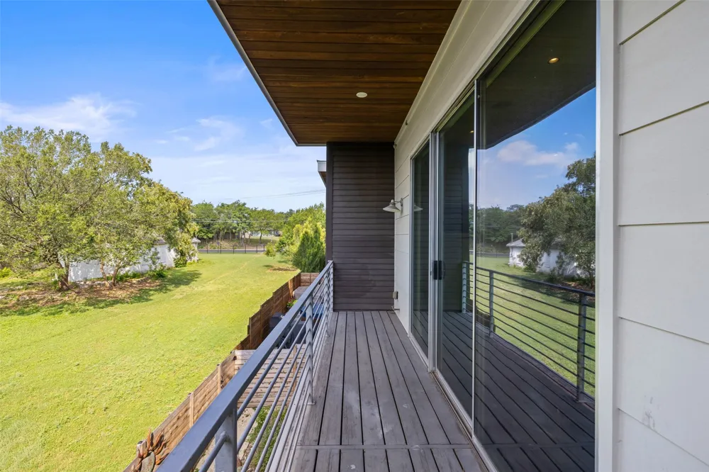 2105 Goodrich Avenue #7 Austin, TX 78704