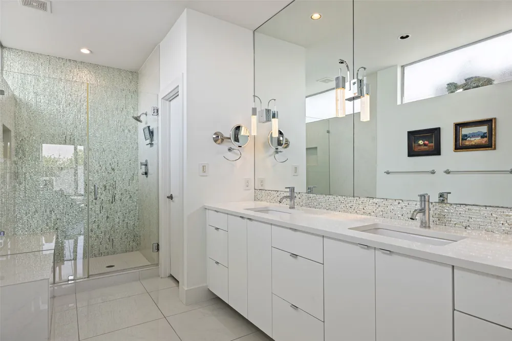 2105 Goodrich Avenue #7 Austin, TX 78704