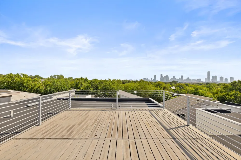 2105 Goodrich Avenue #7 Austin, TX 78704