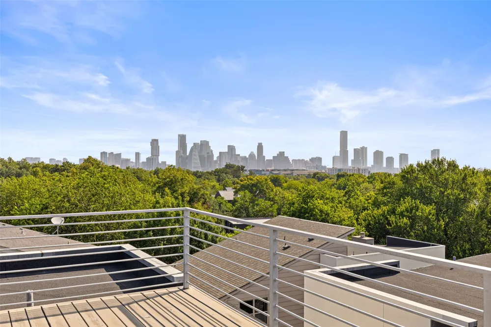 2105 Goodrich Avenue #7 Austin, TX 78704