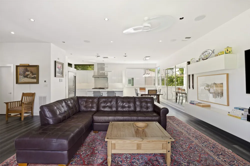 2105 Goodrich Avenue #7 Austin, TX 78704