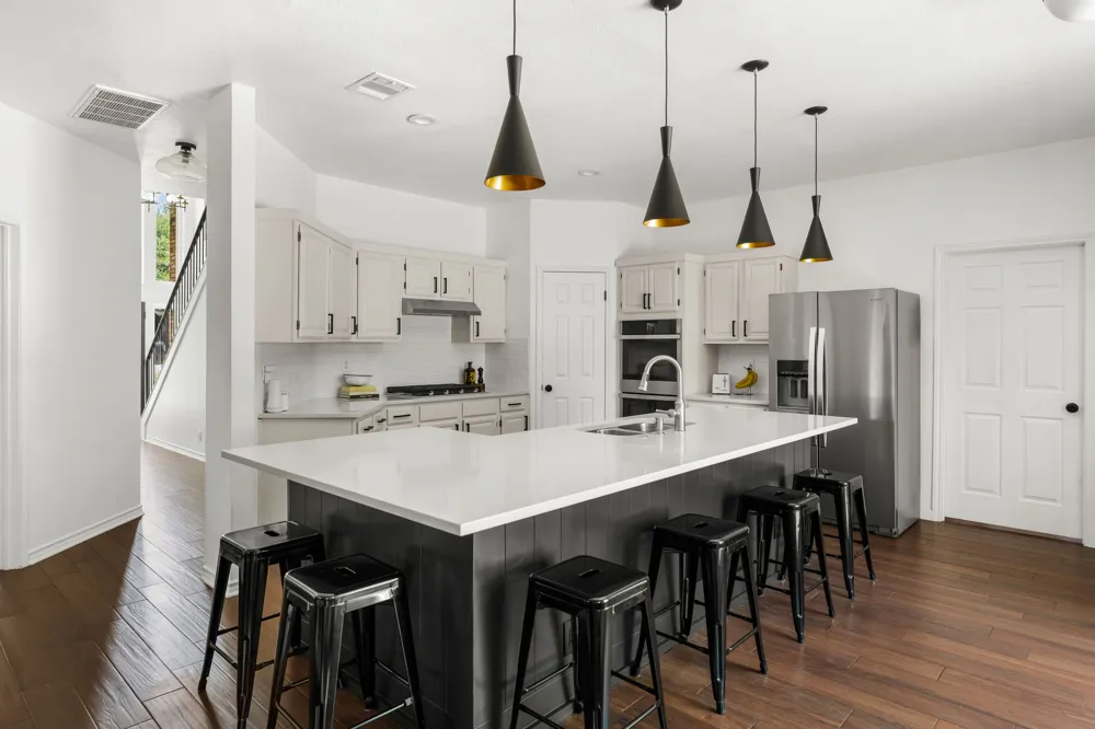 6310 Needham Lane Austin, TX 78739