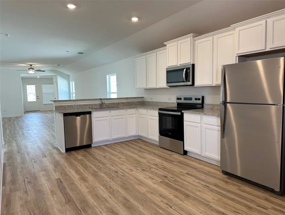 120 Morrison Drive Jarrell, TX 76537