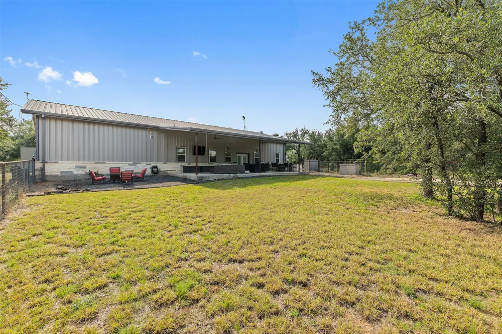 764 Stubbs Road Johnson City, TX 78636