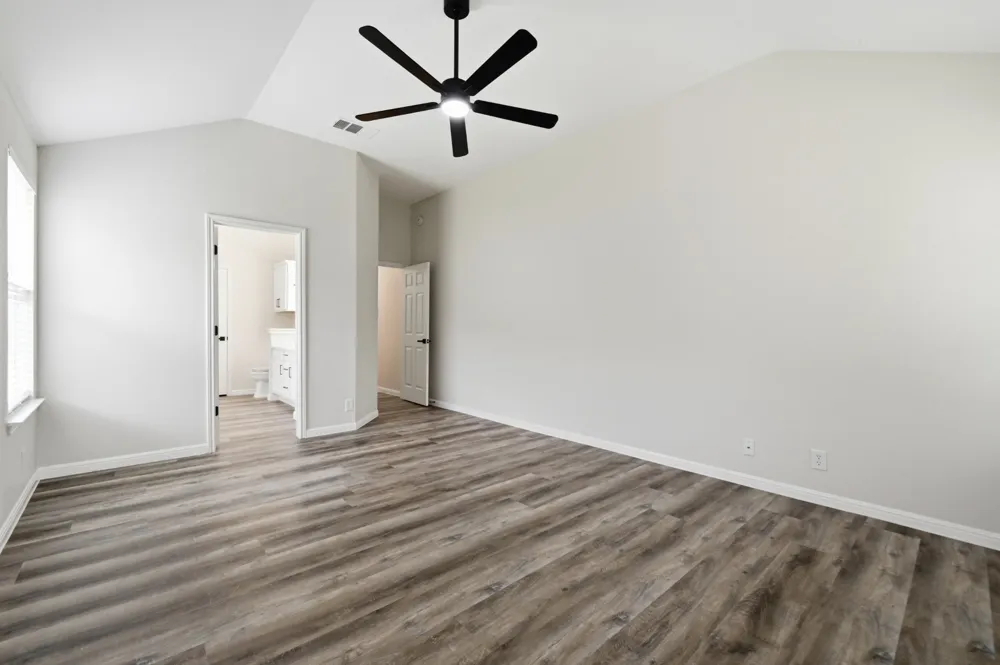 160 Atlantis Kyle, TX 78640