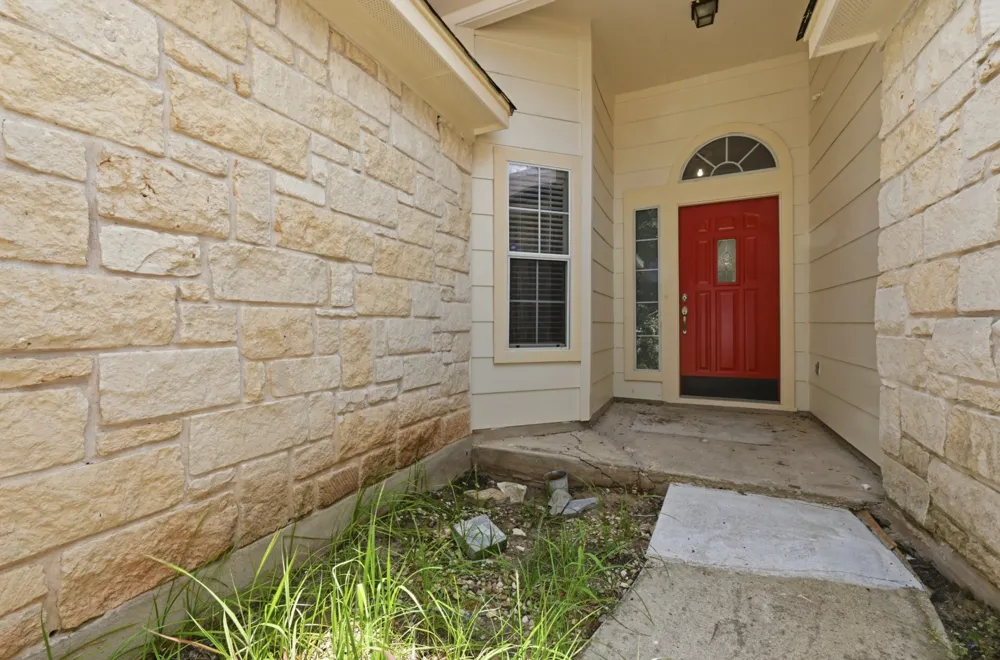 160 Atlantis Kyle, TX 78640