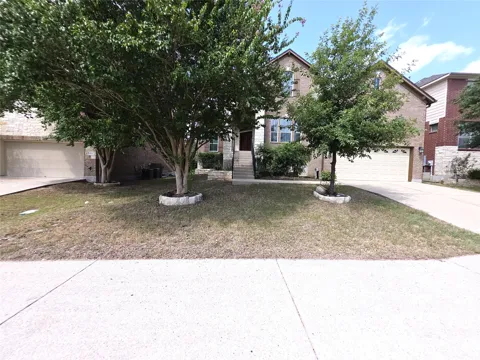 1015 Walsh Hill Trail