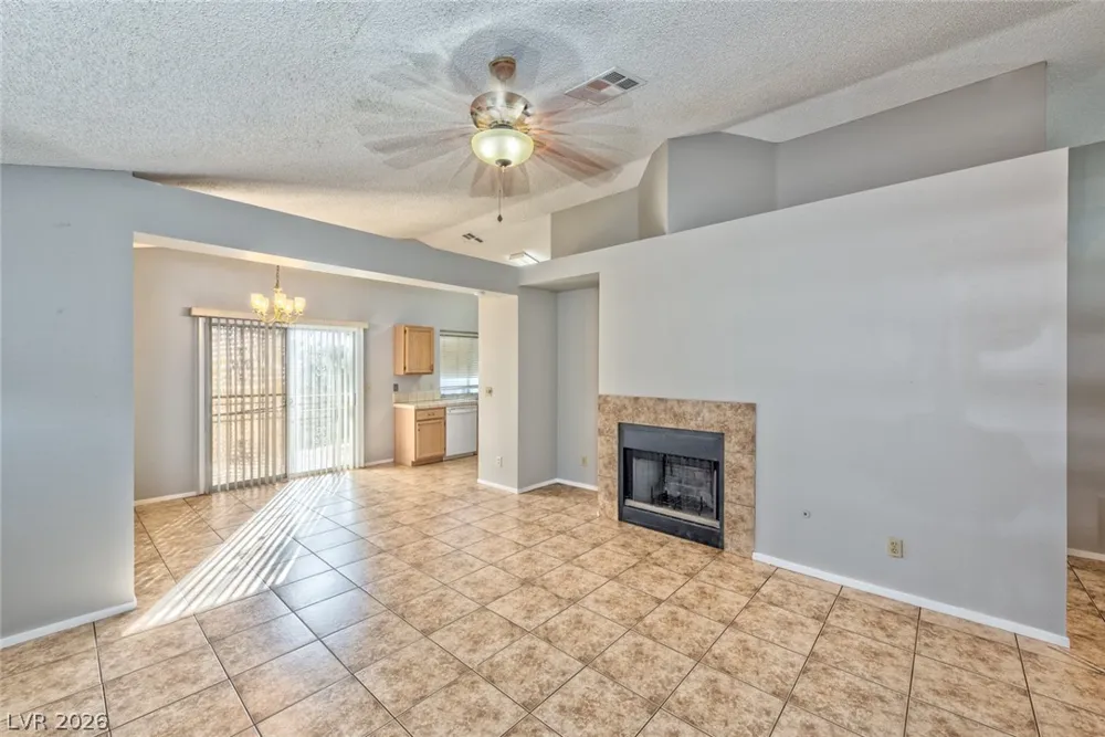 8661 Freeport Lane Las Vegas, NV 89117