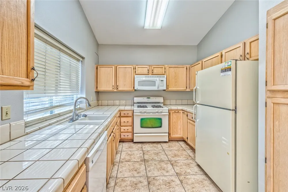 8661 Freeport Lane Las Vegas, NV 89117
