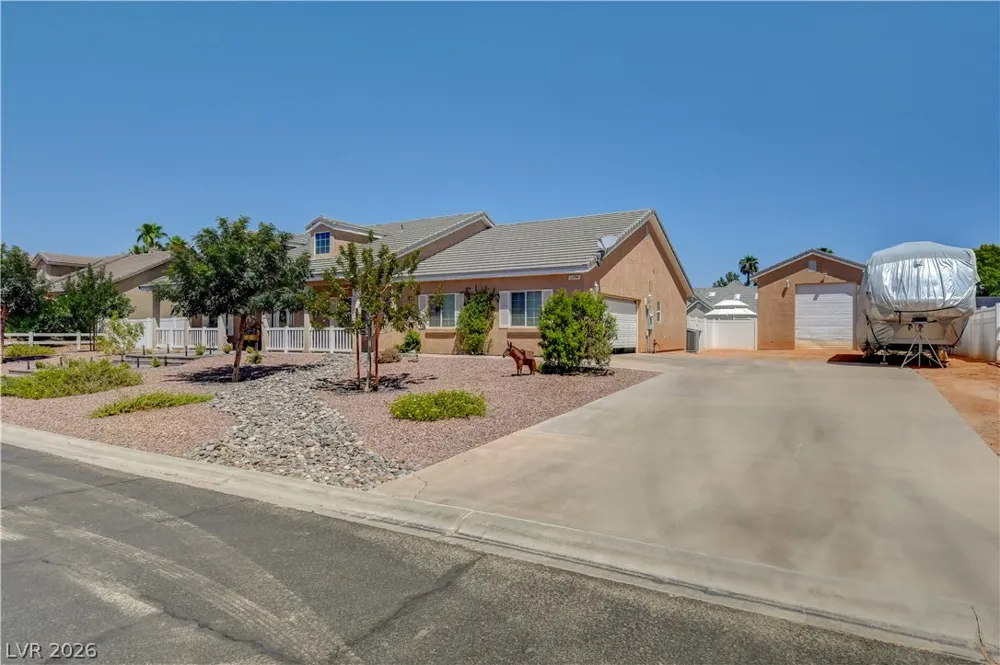 1374 Lake Valley Drive Logandale, NV 89021