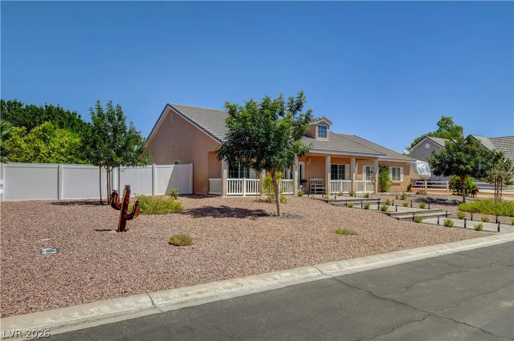 1374 Lake Valley Drive Logandale, NV 89021