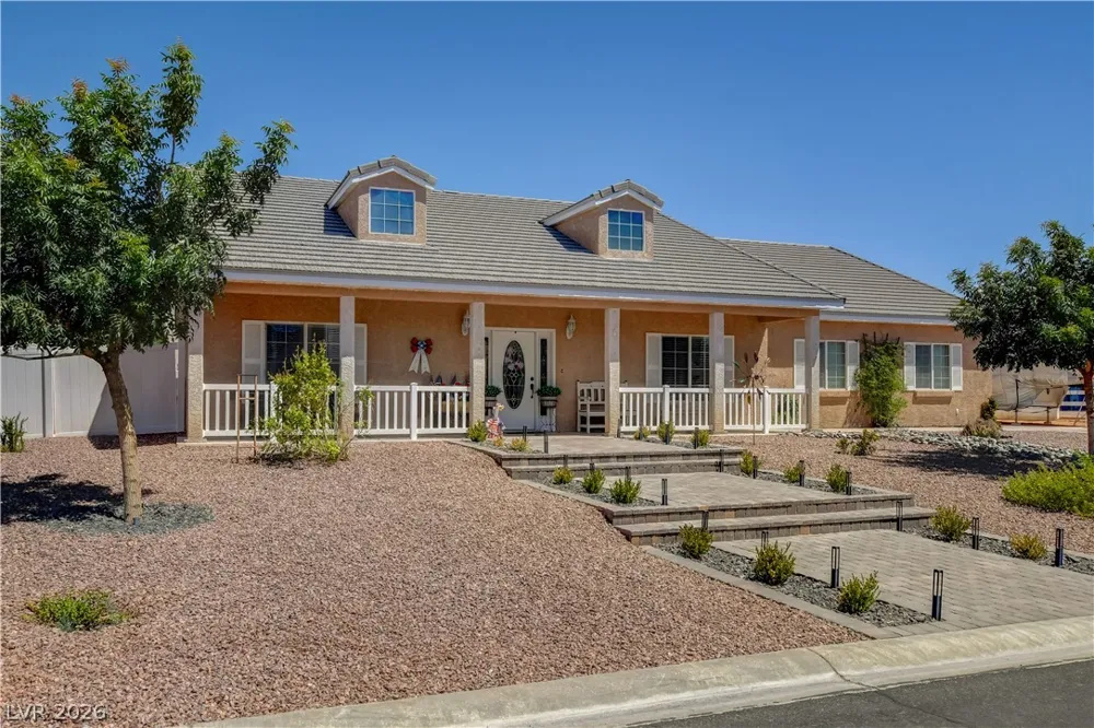 1374 Lake Valley Drive Logandale, NV 89021