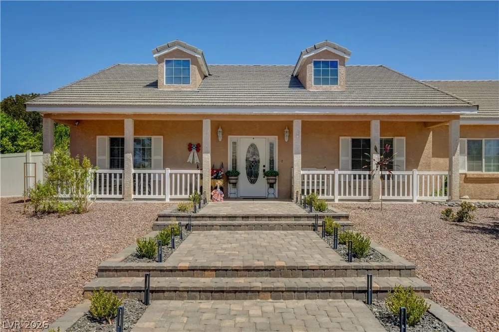 1374 Lake Valley Drive Logandale, NV 89021