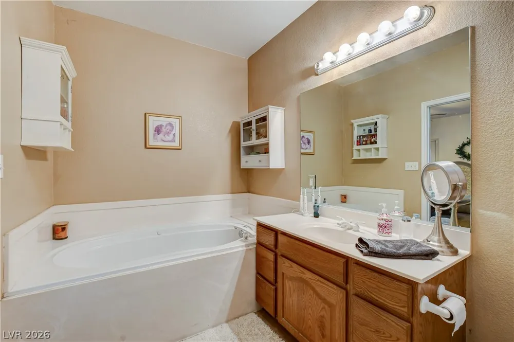 1374 Lake Valley Drive Logandale, NV 89021