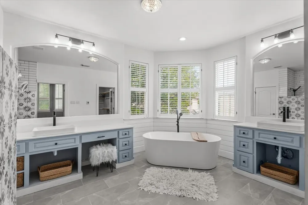 4308 Canoas Drive Austin, TX 78730