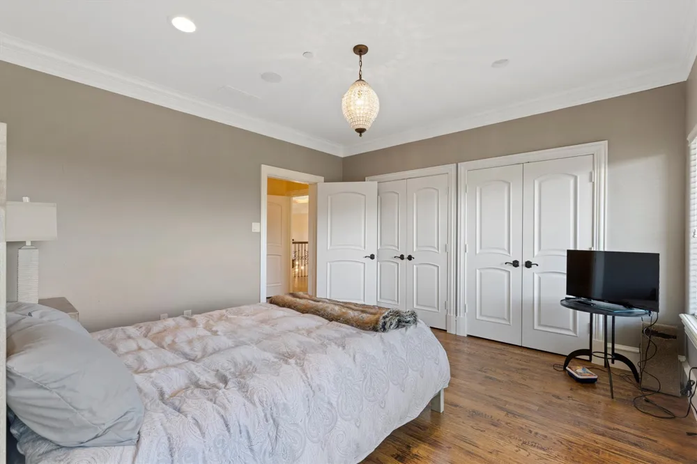 209 Crystal Court Heath, TX 75032