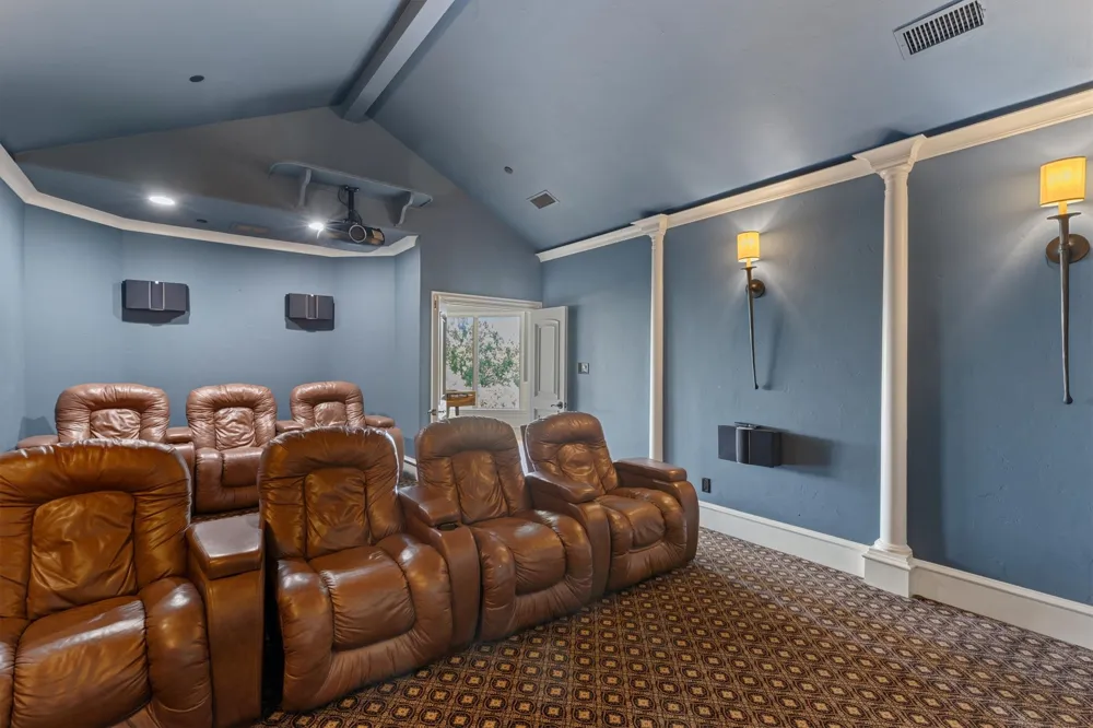 209 Crystal Court Heath, TX 75032