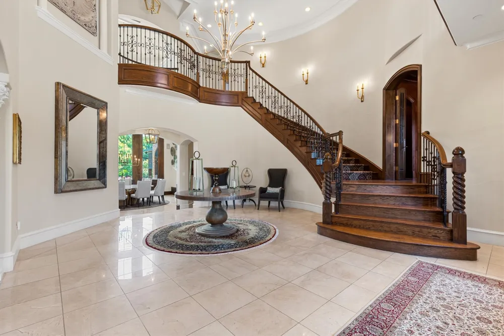 209 Crystal Court Heath, TX 75032