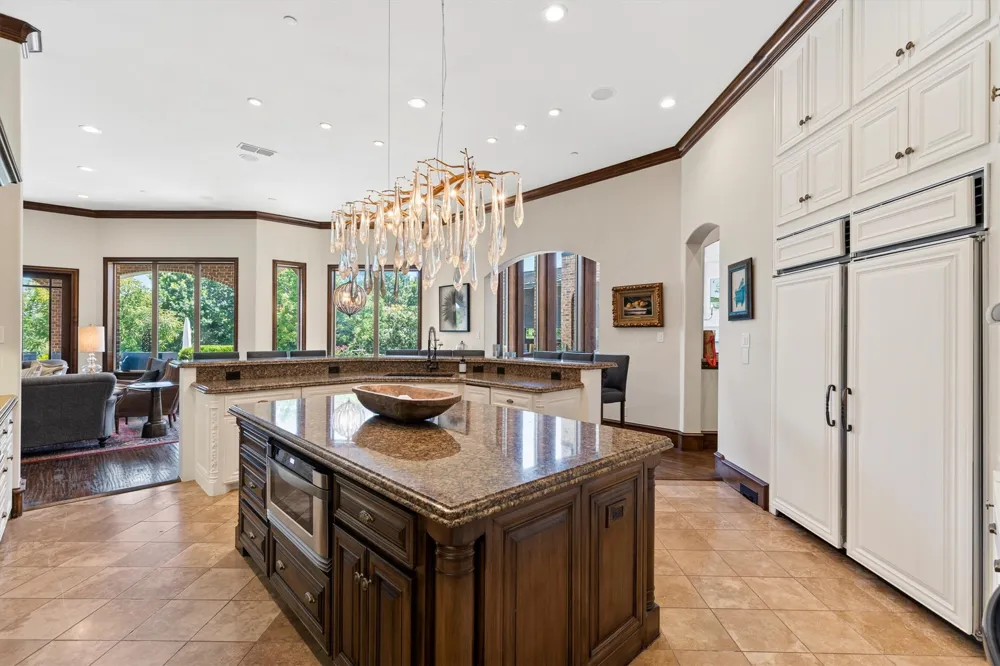 209 Crystal Court Heath, TX 75032