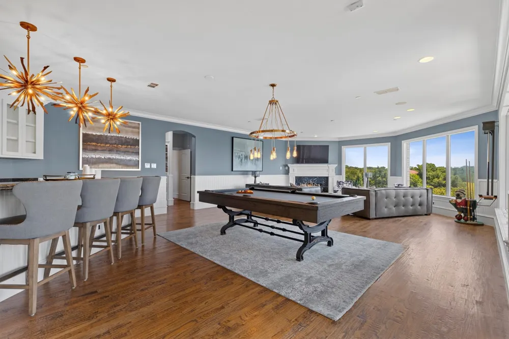 209 Crystal Court Heath, TX 75032