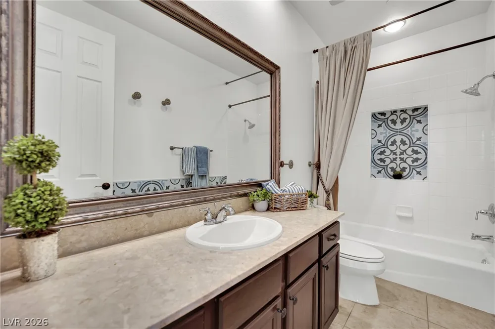 1866 Via Delle Arti #3103 Henderson, NV 89044